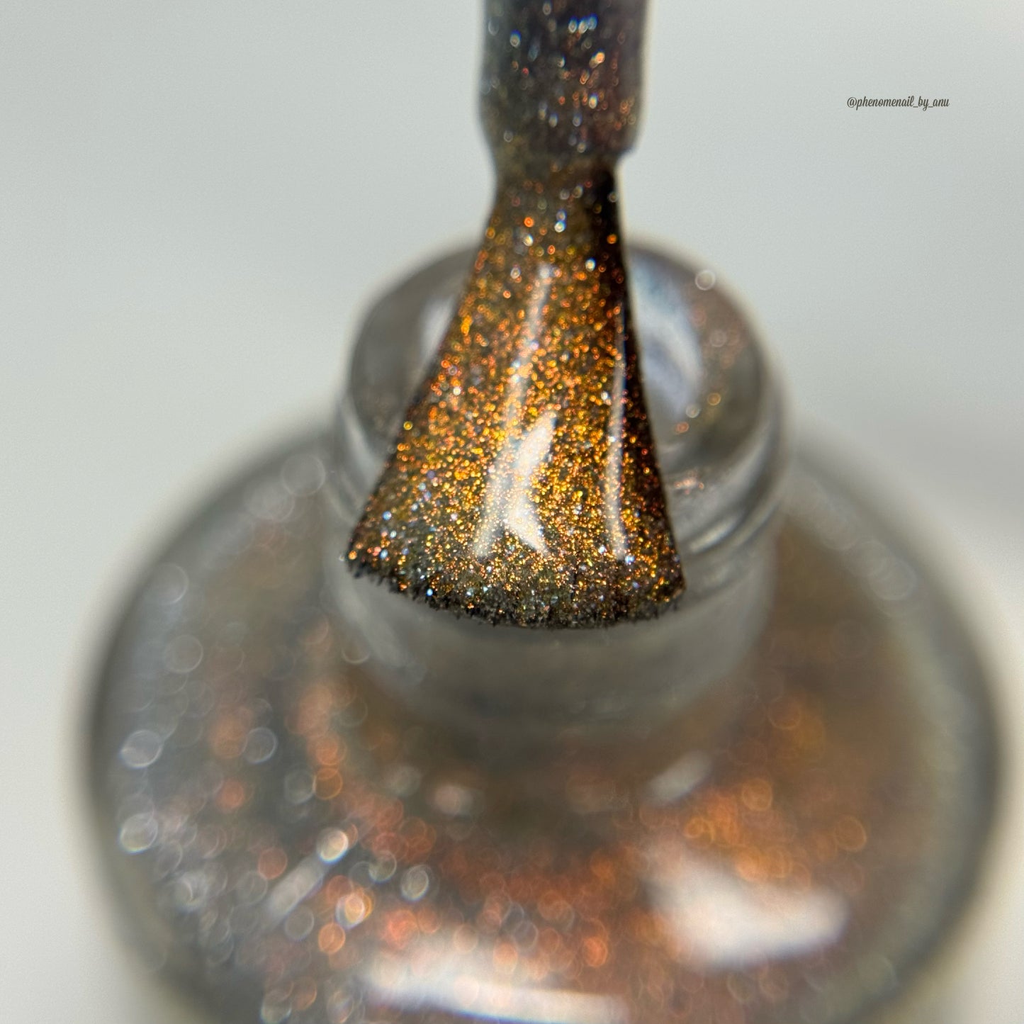 Amber Reflection