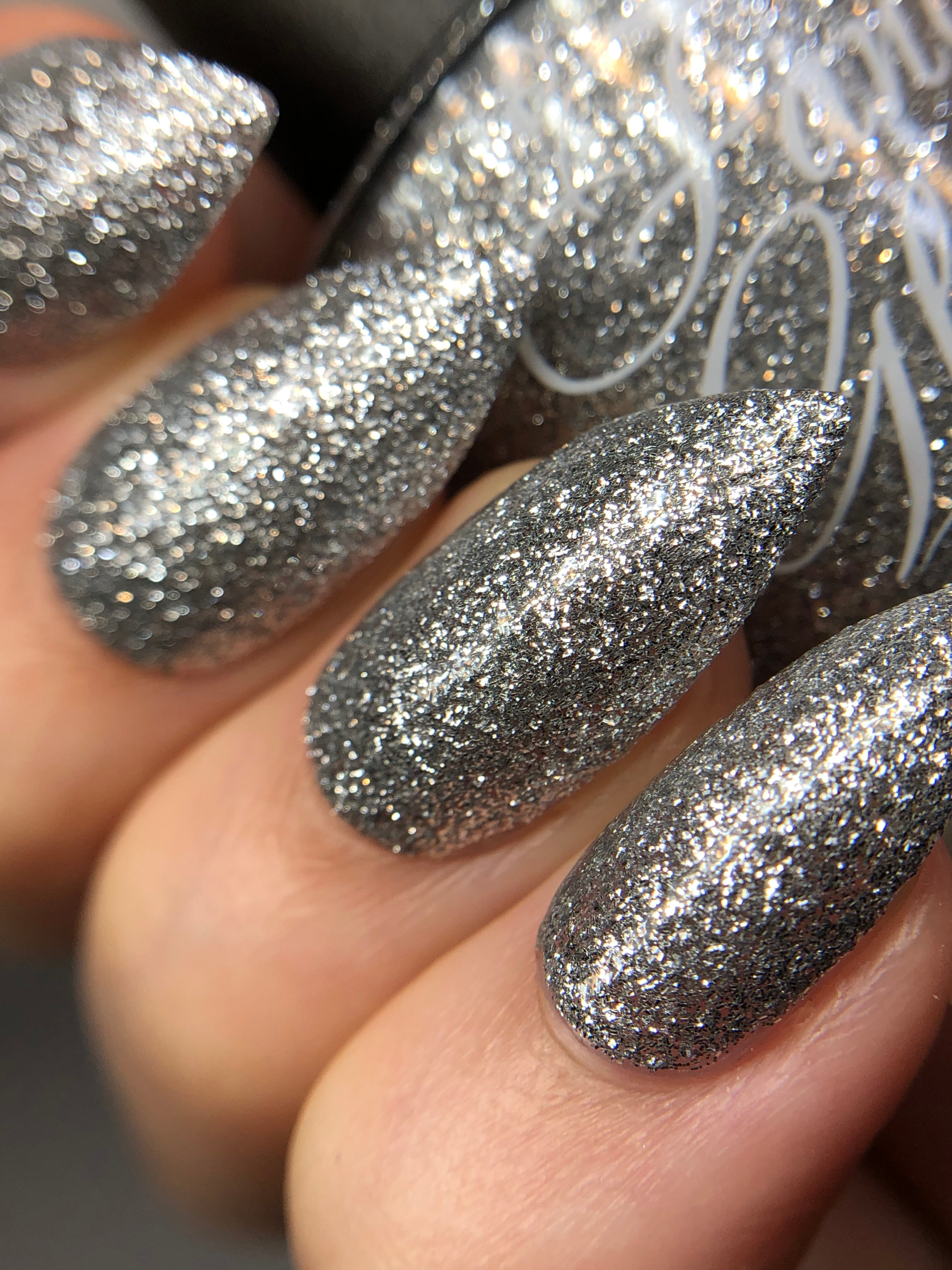 Silver Twinkle – Fancy Gloss