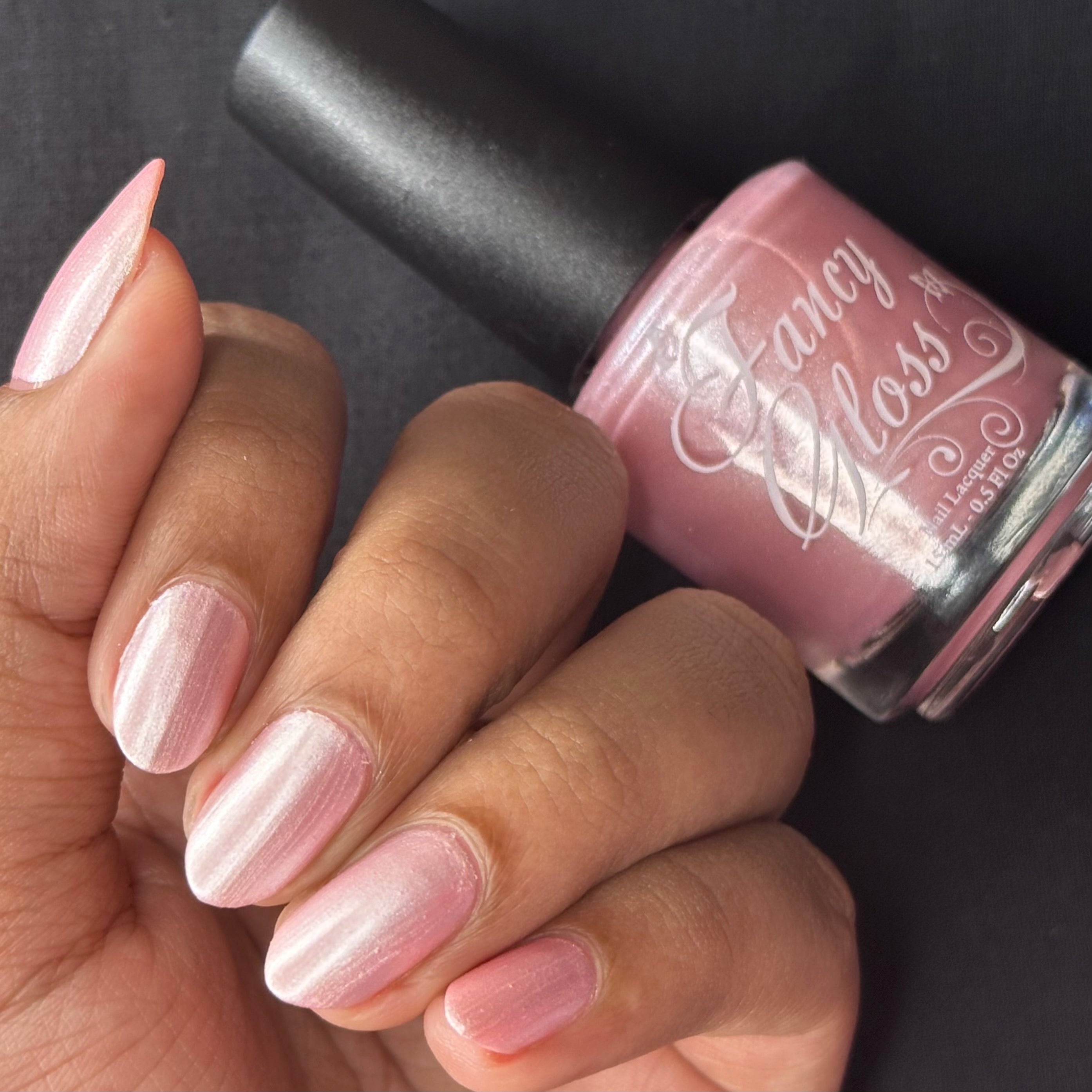 18 Pretty Pearl Nail Designs You'll Obsess Over - College Fashion